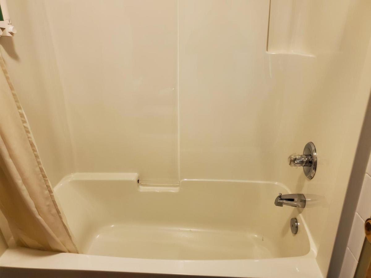 Stars Inn - Motel Fort Saskatchewan ภายนอก รูปภาพ